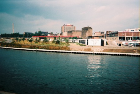 ベルリンの壁と地下鉄